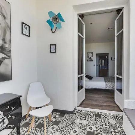 Le Marina B 2* La Ciotat