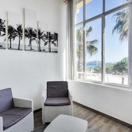 Le Marina B 2* La Ciotat