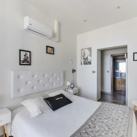 Hotel Le Marina B 2*